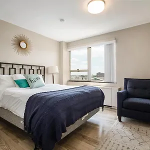 Cozystays Stylish In Downtown Louisville